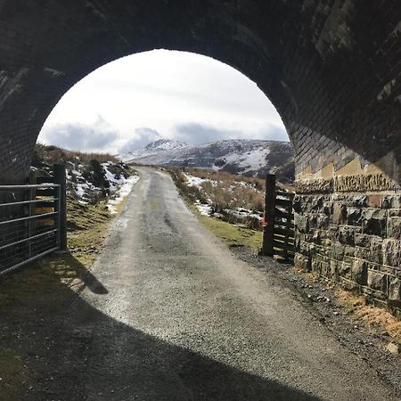 Отель Glyn Afon Карнарвон Экстерьер фото